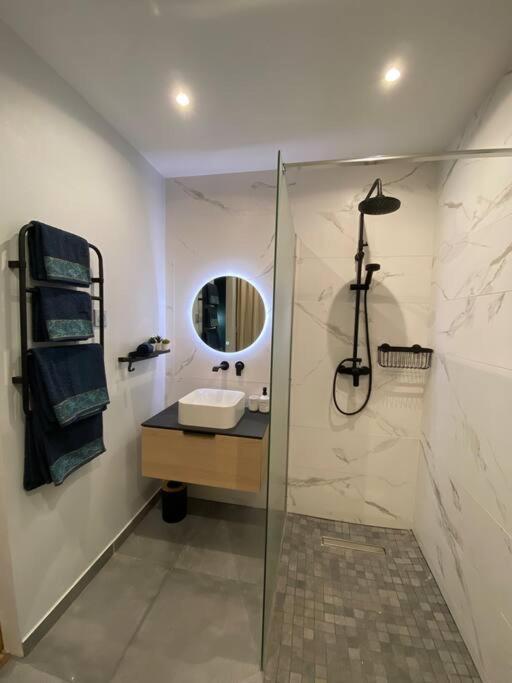 Cocoon Love Avec Piscine Privative Saint-Louis Luaran gambar